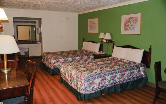 Victorian Inn & Suites