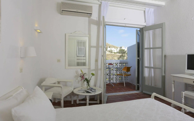 Aphrodite Beach Resort Hotel