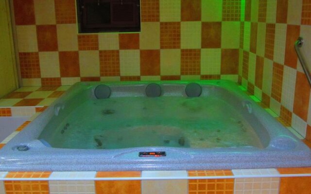 Hotel TTC