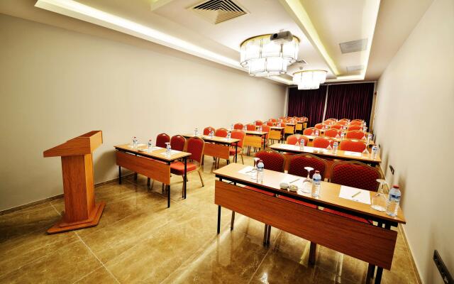 Başkent Center Hotel