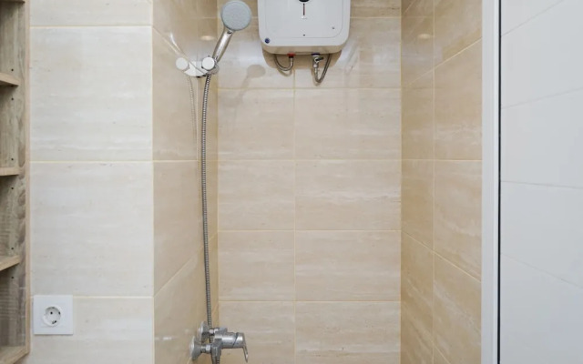 Cozy and Nice Studio Apartment at Springwood Residence