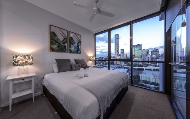 Airhome Southbank Riverside Tower