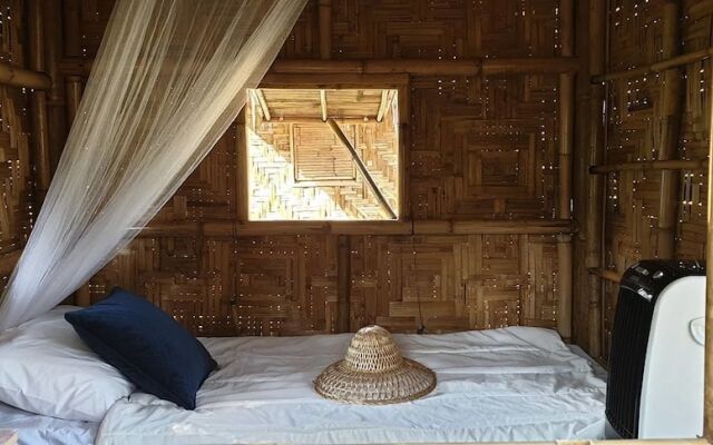 Samui Caravans Hill Camp