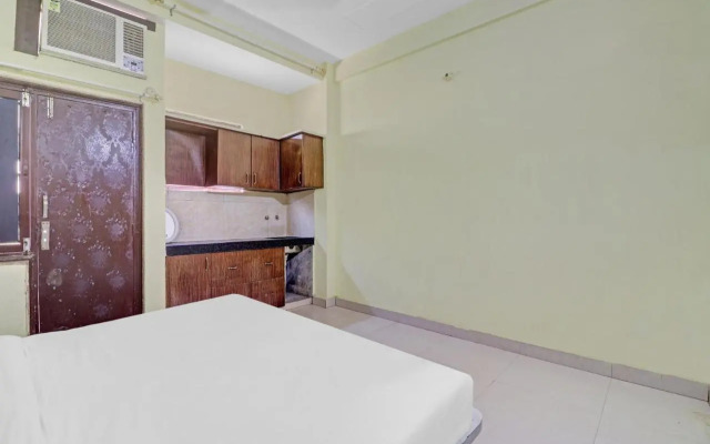 Pop 703878 Ag Yamuna Palace