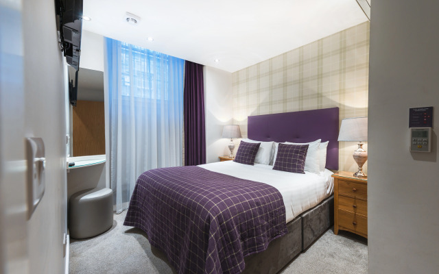 Braid Apartments by Mansley