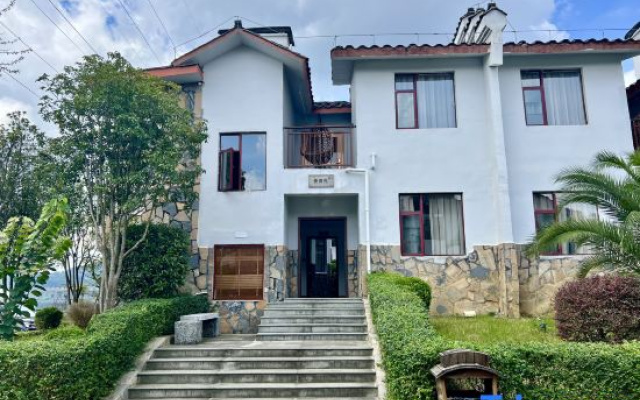Yijian Hostel