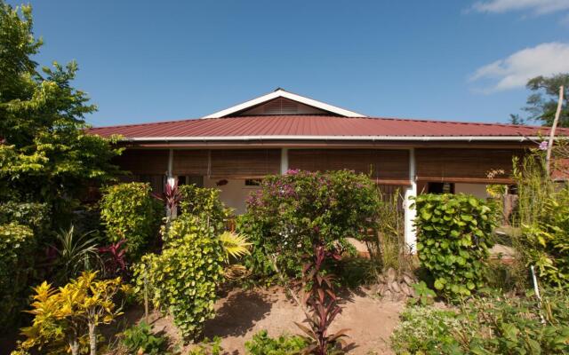 Le Relax St. Joseph Guest House