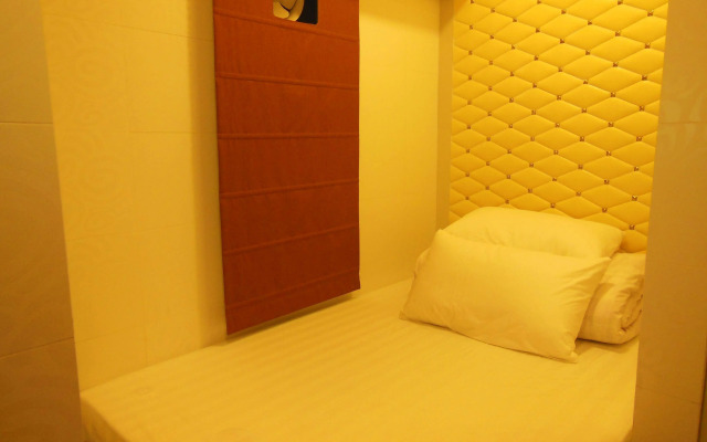 Yee King Hotel