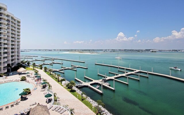 Crd1002 4 Bedroom Condo