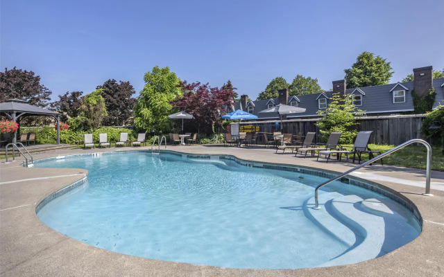 Best Western Fireside Inn