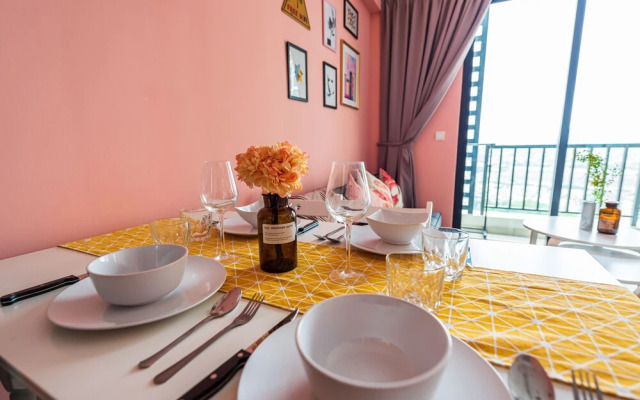 Designer Cozy Studio House