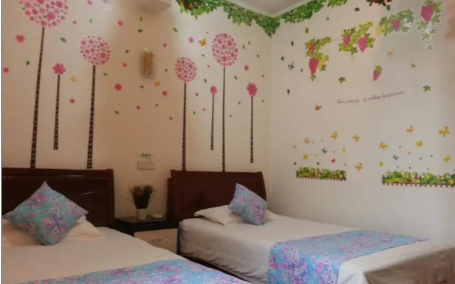 Wuzhen Good Mood Inn