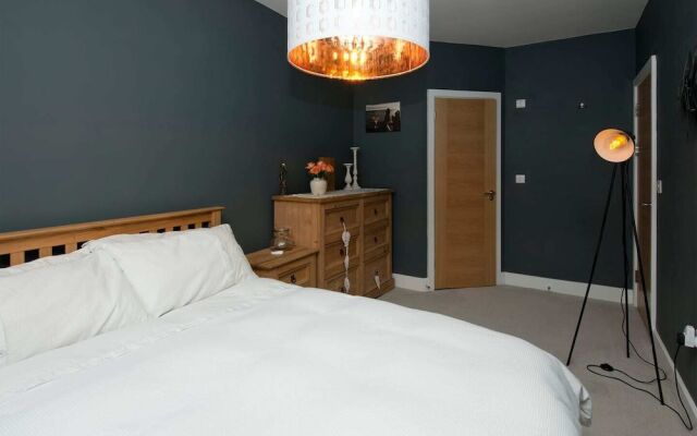 2 Bedroom City Centre Apartment