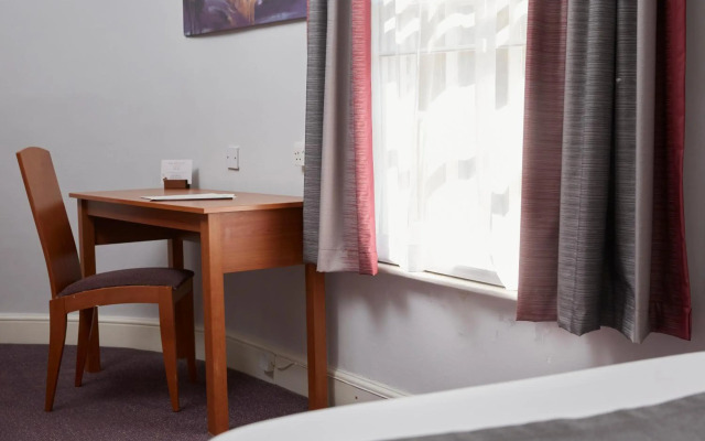 Premier Inn Basingstoke South