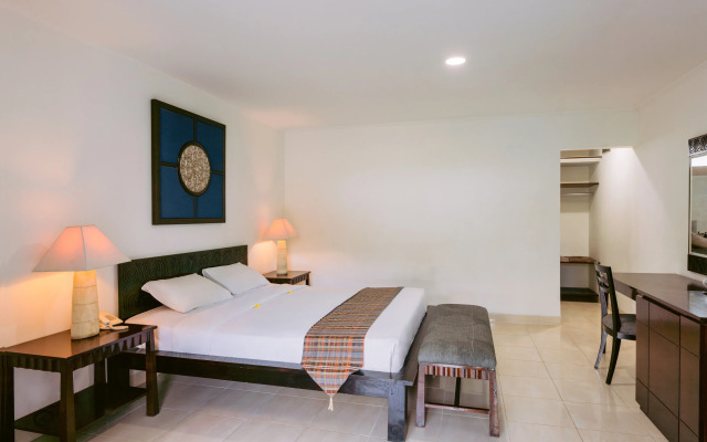 Legong Keraton Beach Hotel