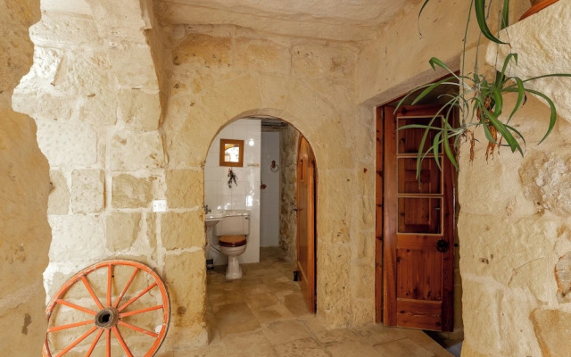 Bebbuxija Pool Farmhouse Gozo