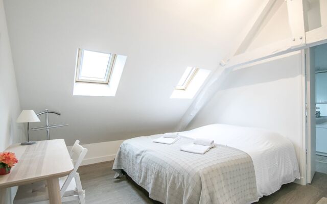 Calm and Comfortable Apartment in Bayeux