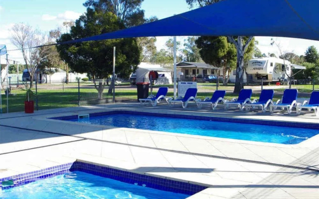 Gold Nugget Tourist Park