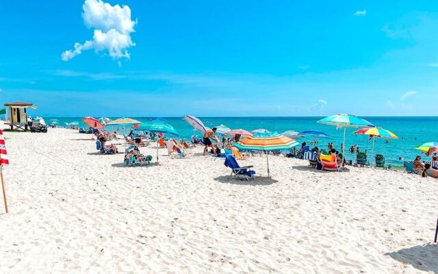 The Tides by Miami Te Espera