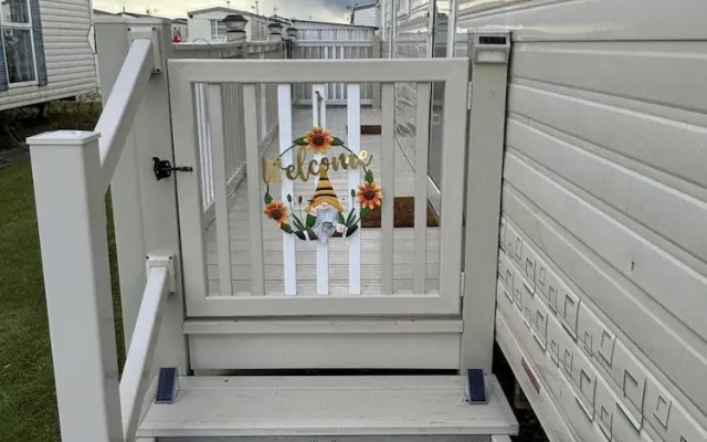 Skegness Seaside Retreat - 2 Bed Apartment