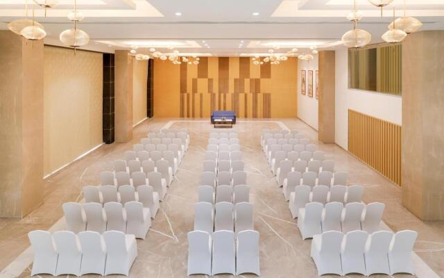 Lemon Tree Hotel Agra