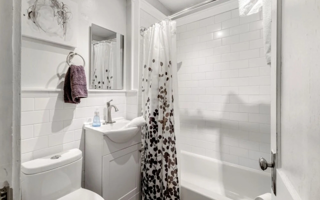 1 bedroom, Allen Street