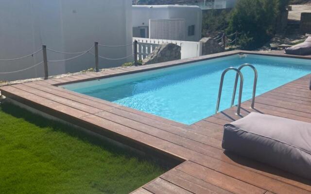 Luxury 1 Bedroom Apartment 3A