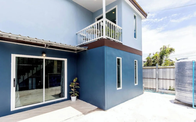 Tiny House Srinakarin At Sri Bearing Station