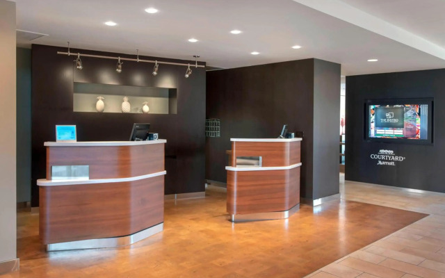 Courtyard by Marriott Mt. Laurel