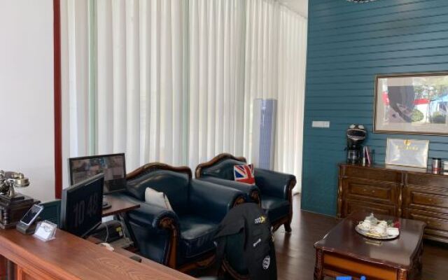 Xiamen Buckmoon Inn