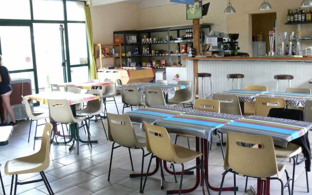 Camping Le Repaire - Tente Aménagée