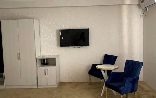 Humo Plaza Hotel