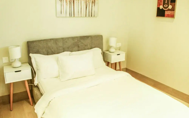 Serene 1-bedroom With Pool View