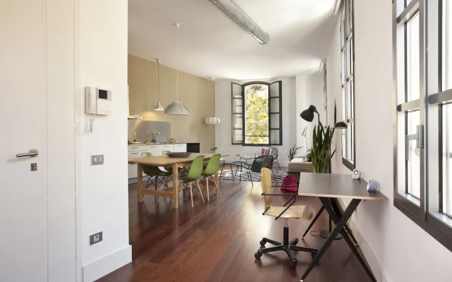 Sealona Beach Lofts Apartments
