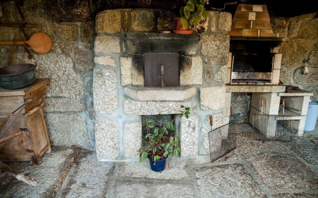 Rustic House with Swimming Pool, Vieira Minho by Izibookings