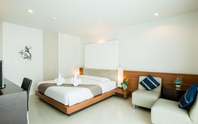 Flipper House Hotel