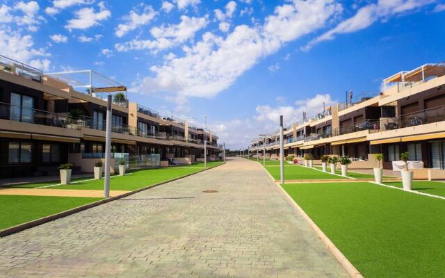 Penthouse 2 bedrooms in Mil Palmeras