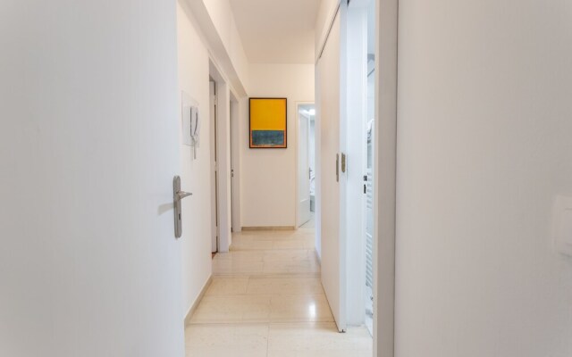 Modern ParkView 2bdr