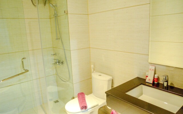1 BR at Brooklyn Apartment