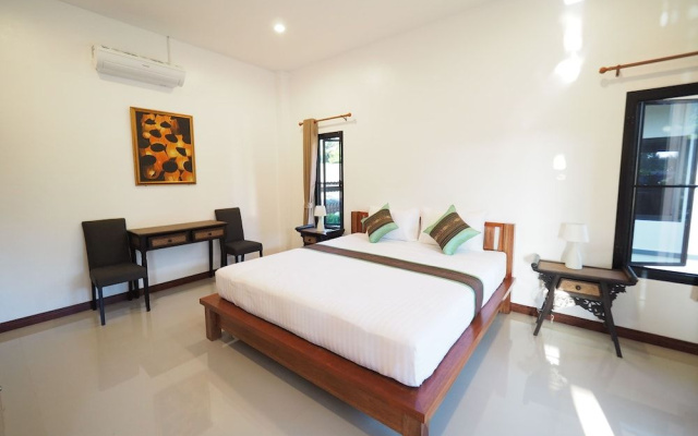 Chanapha Residence (SHA Extra Plus)