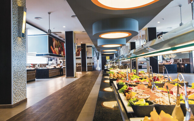 Hotel Riu Republica - Adults only - All Inclusive