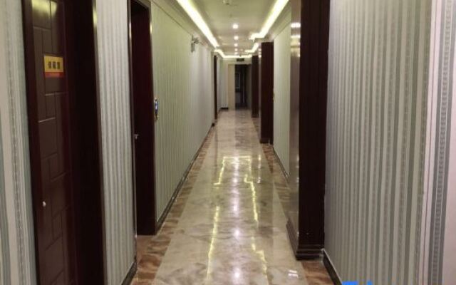 Xingyi Chaosheng Grand Hotel