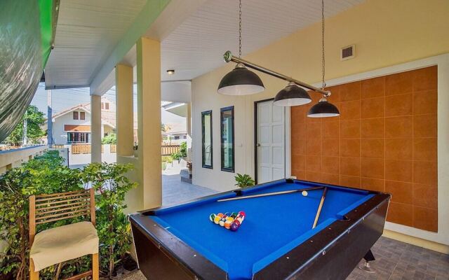 Great Green D Pool Villa