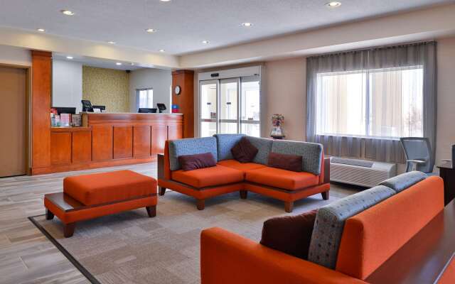 Best Western Ottumwa Inn & Suites
