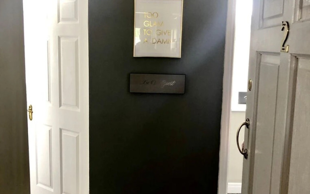 Private Apartments - Ideal for Tourists