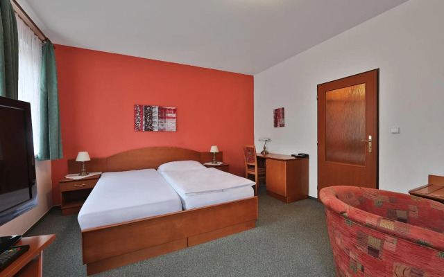 Hotel Attic