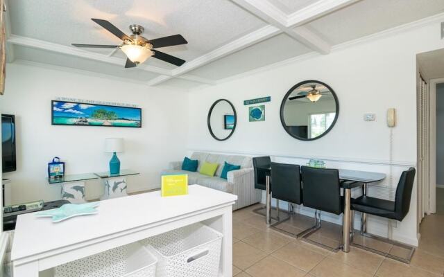 Palm Cay 3