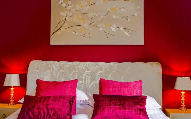 Riverbank Bed and Breakfast