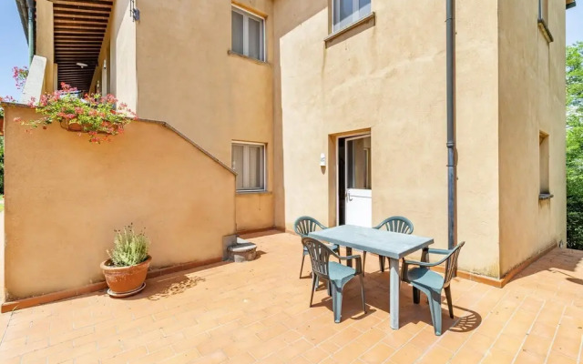Grano Apt With Pool Near Volterra
