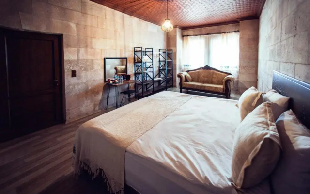 Azalea Terrace Cave Hotel